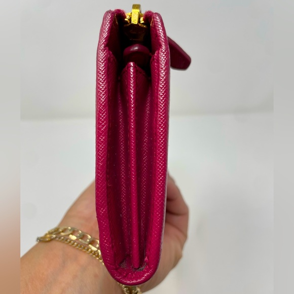 Prada Saffiano Long Wallet (box not included) - Picture 2 of 9